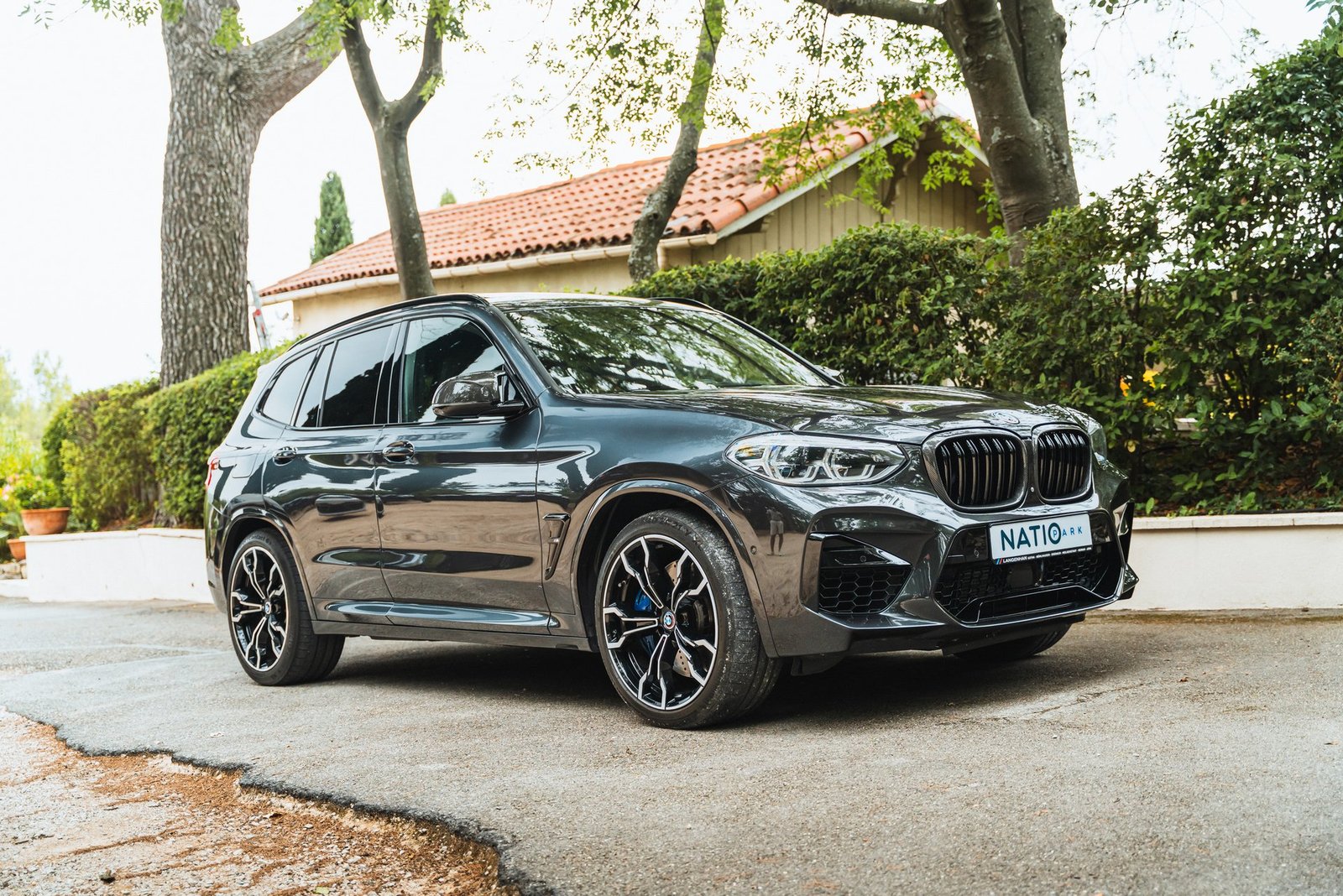 BMW X3 M Competition — trois-quarts avant, sélection NatioPark