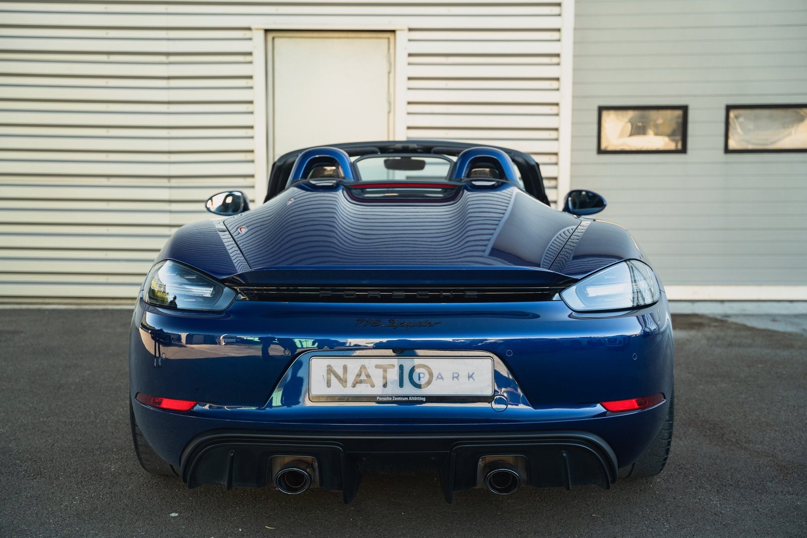 Porsche 718 Spyder — vue arrière, sélection NatioPark